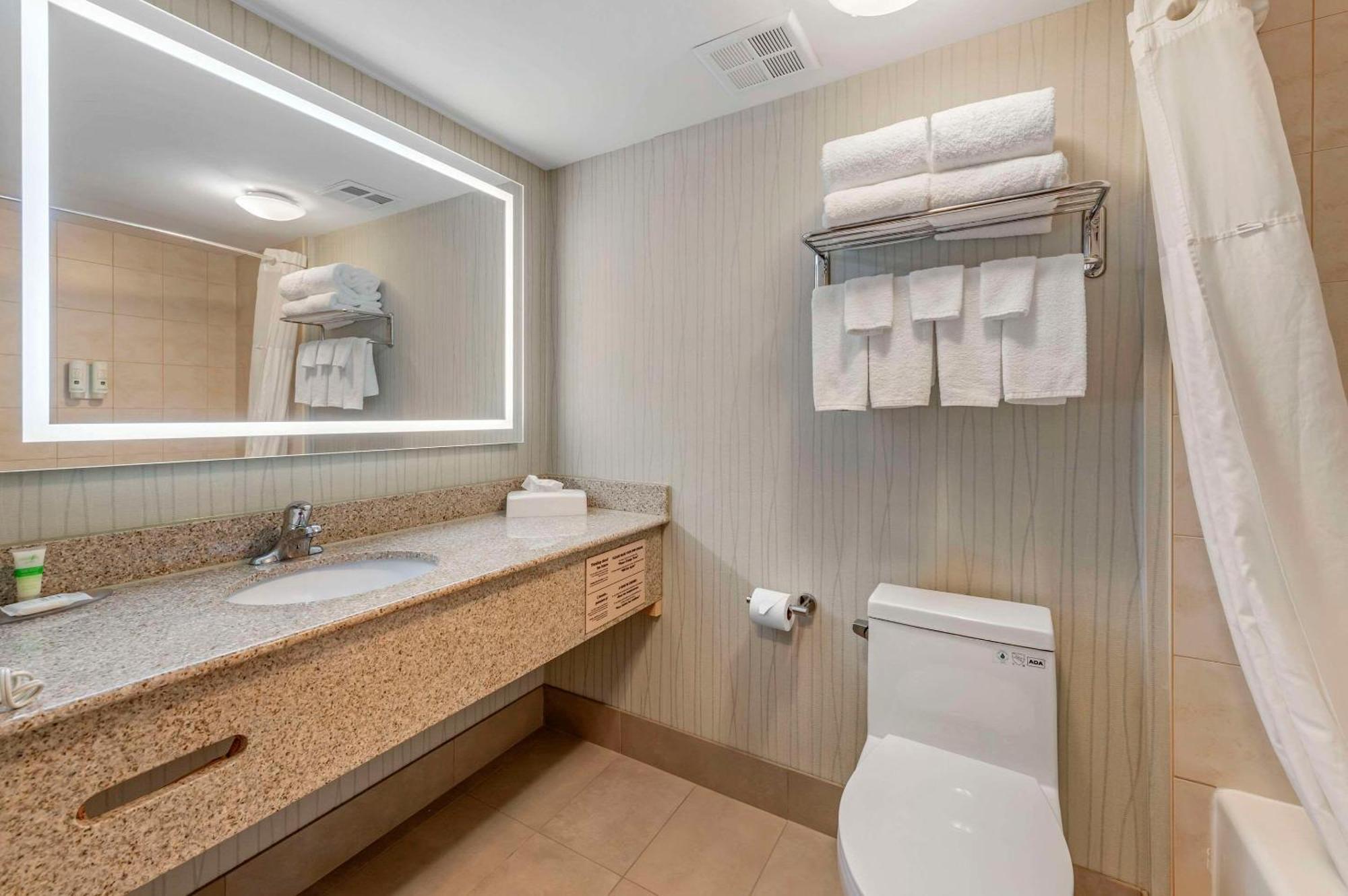 Quality Inn Ottawa Luaran gambar